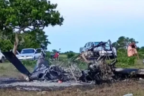 Bahia: “Acidente aéreo” Avião de pequeno porte cai e pega fogo no sul da Bahia